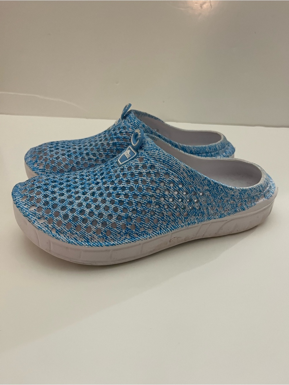 Kauai Blue Mesh Perforated Water Shoes Clogs Slip On Mules EU 35 US 5